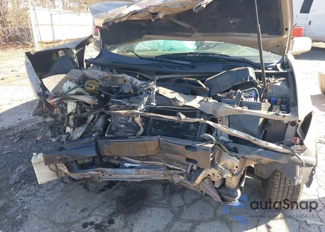 2002 Toyota Camry Le from USA, damaged, VIN 4T1BE32K52U039197